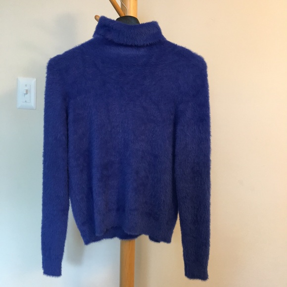 Halogen Fuzzy Sweater - Picture 8 of 14